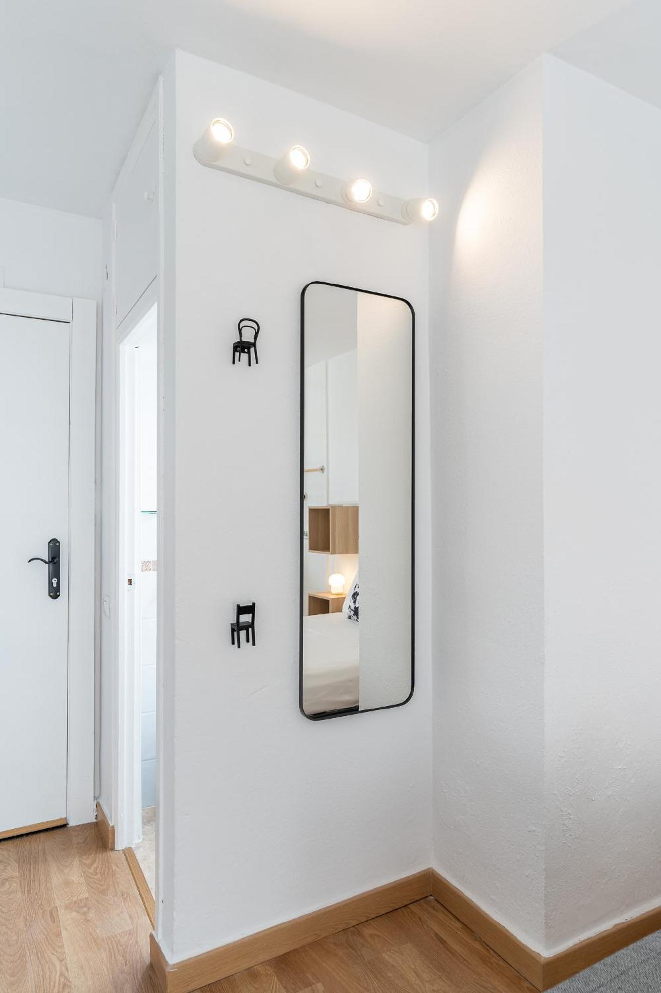 Blonzu Benin Apartment เบนัลมาเดนา ภายนอก รูปภาพ